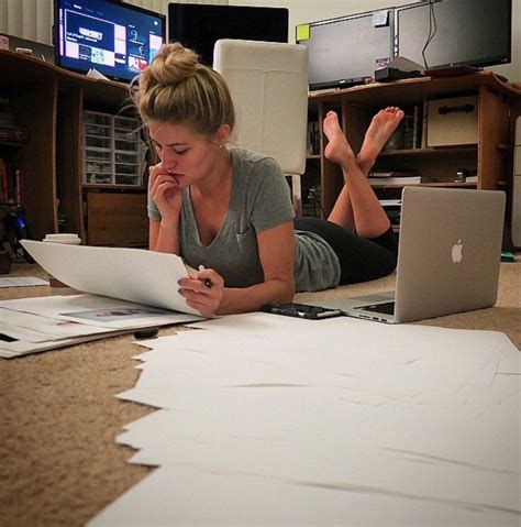As we take you through a Ijustine sexy feet photos gallery, feel free to get a glimpse of her ever-youthful skin and her sexy feet. . Ijustine feet